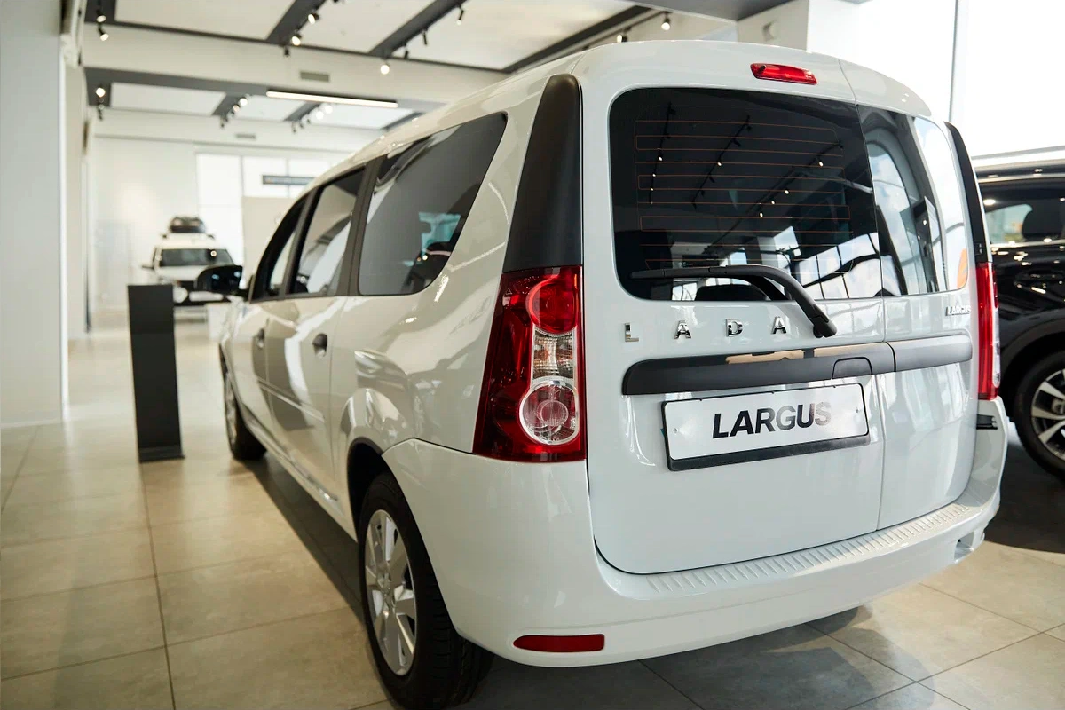 Lada Largus в ваш город - еще фото