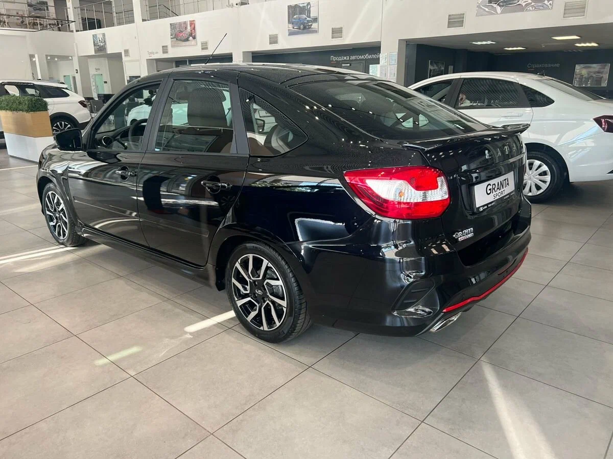 Lada Granta Sportline Лифтбек в ваш город - фото №3